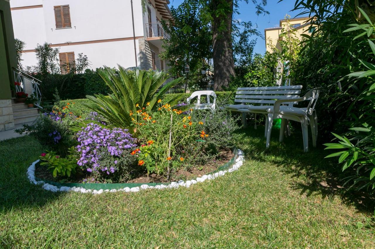 Appartamento Casa Vacanze Enjoy Assisi Exterior foto